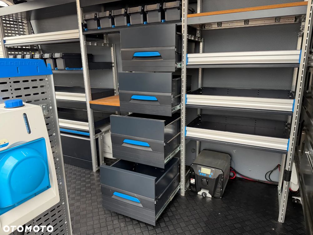 Volkswagen Crafter Zabudowa Warsztatowa SORTIMO L2H2 - 32