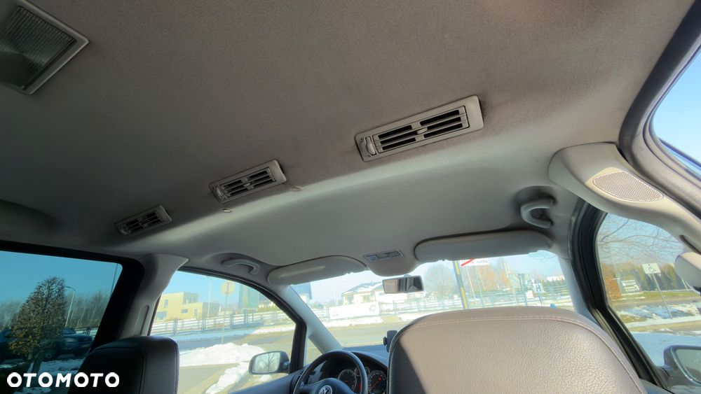 Volkswagen Sharan 1.9 TDI Exclusive Edition - 27