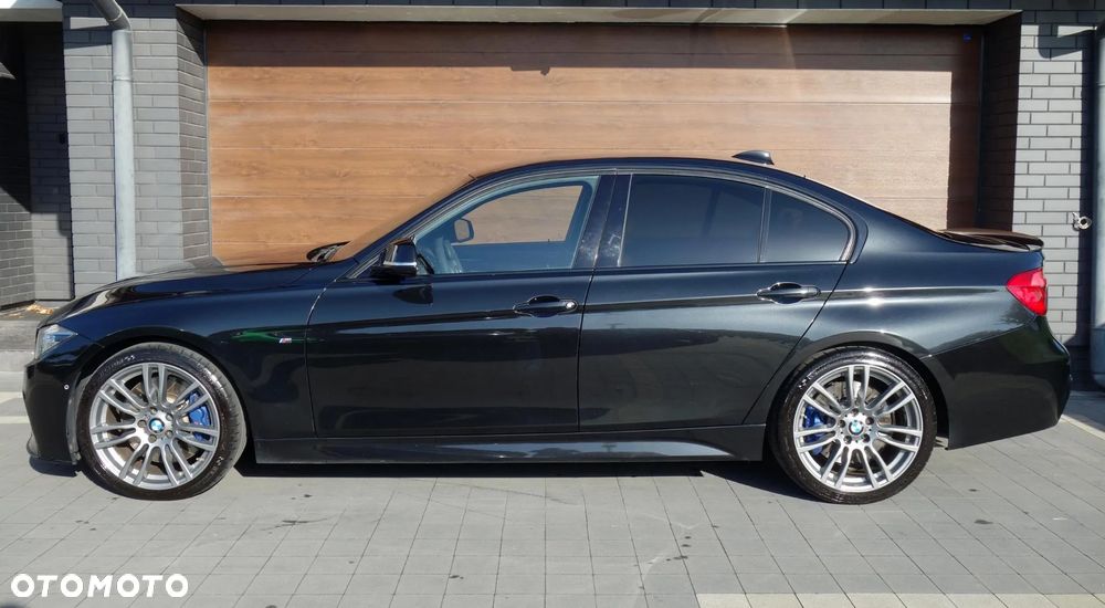 BMW Seria 3 330d xDrive M Sport EU6 - 5