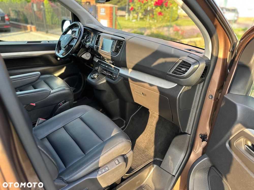 Peugeot Traveller L2 2.0 EAT8 Business VIP - 12