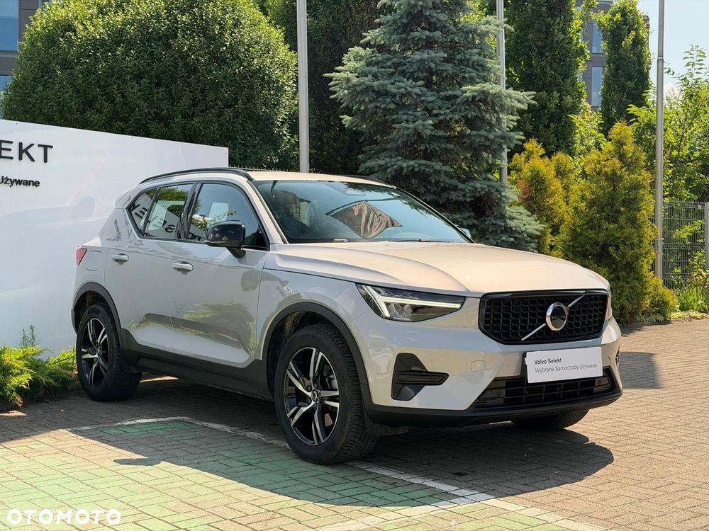Volvo XC 40 - 3