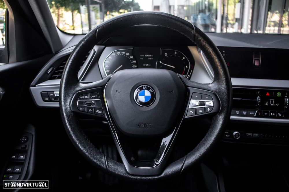 BMW 116 d Aut. Advantage - 13