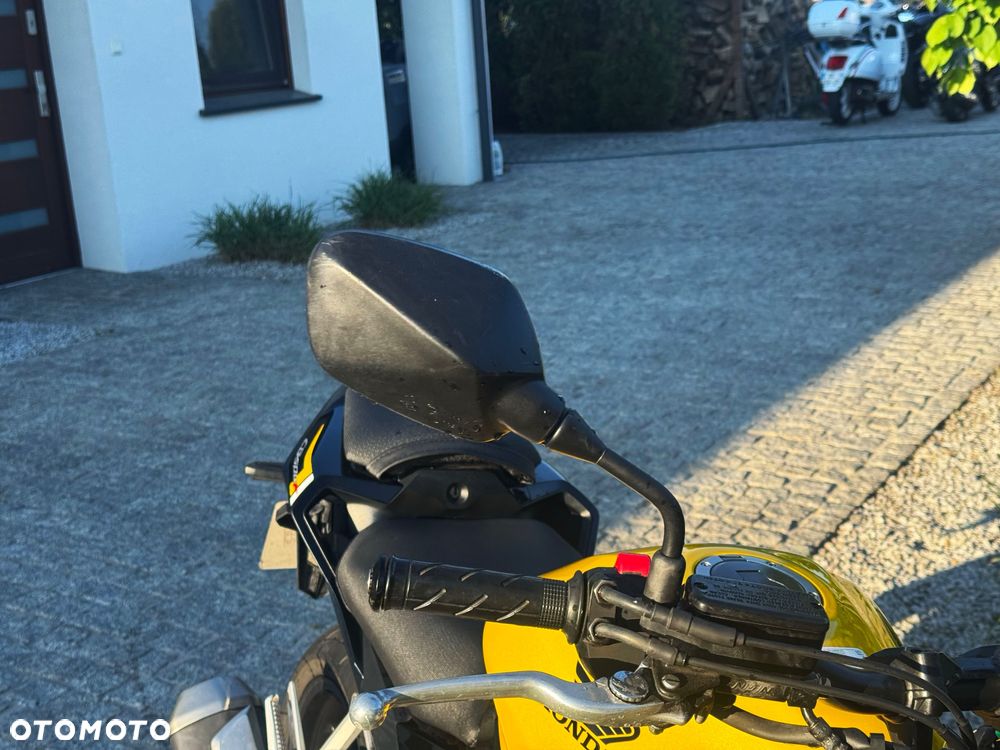 Honda CB - 20