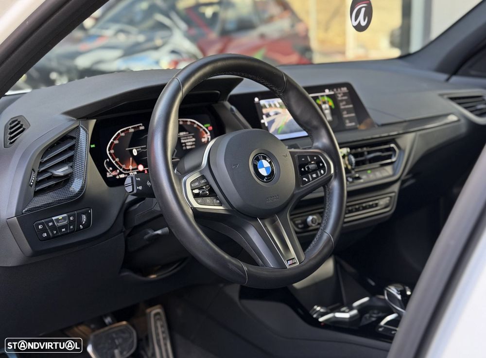 BMW 118 2024 photo 5