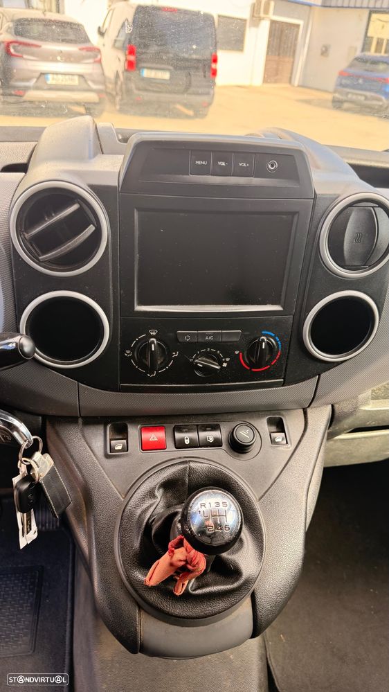 Peugeot 208 1.2 VTi Allure - 3