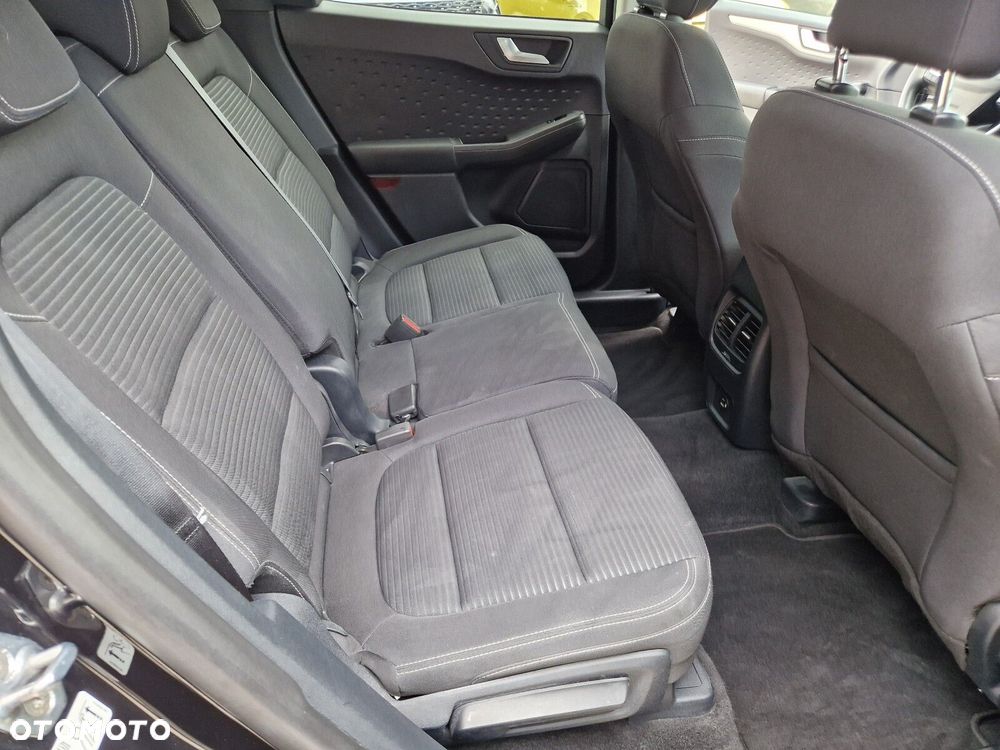 Ford Kuga 2.0 EcoBlue mHEV FWD Titanium - 35