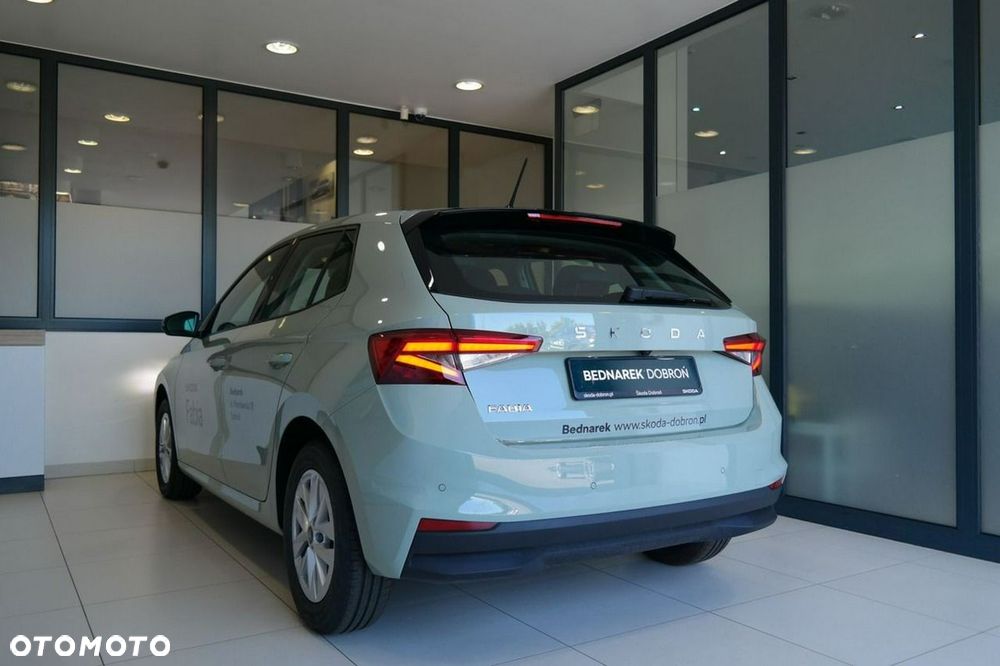Skoda Fabia - 8