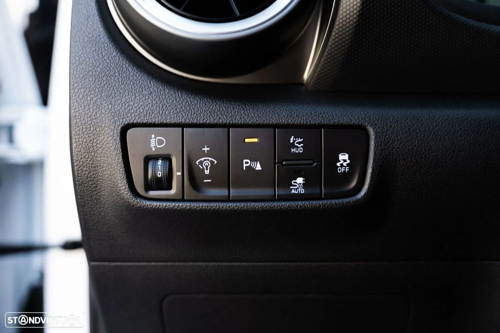 Hyundai Kauai EV 64 kWh Premium - 29