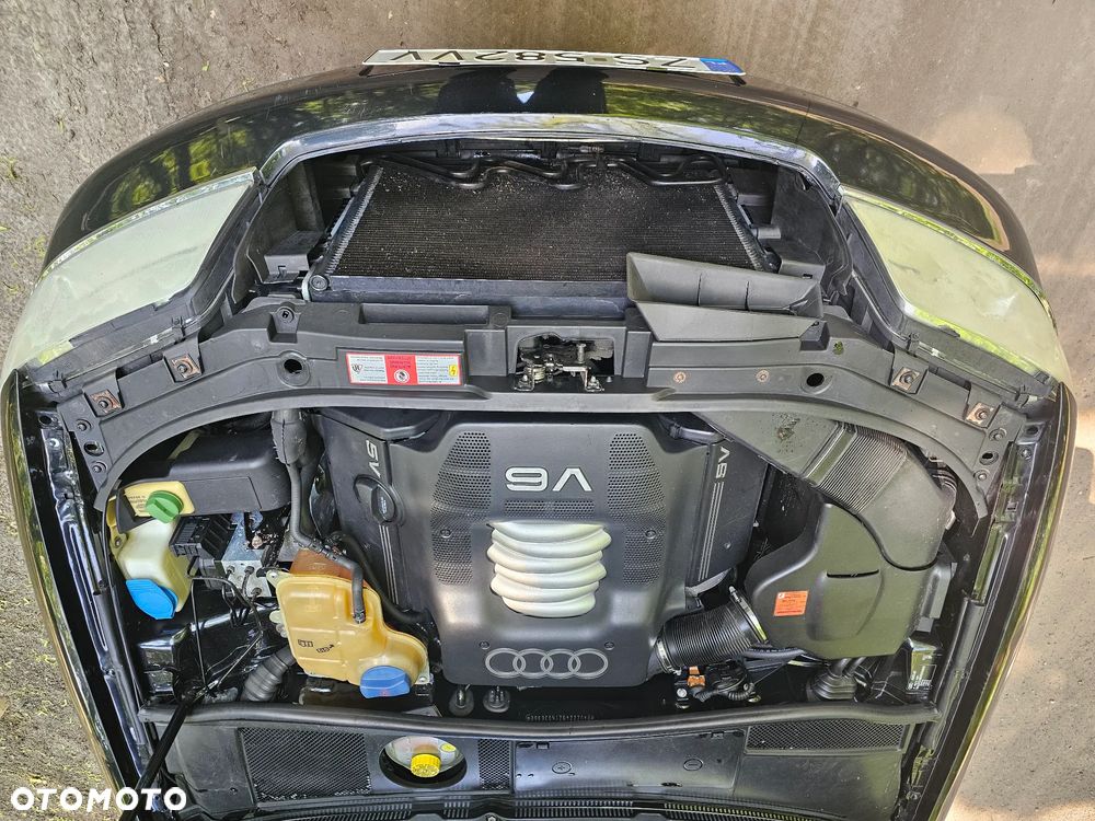 Audi A6 Limousine 2.8 - 9