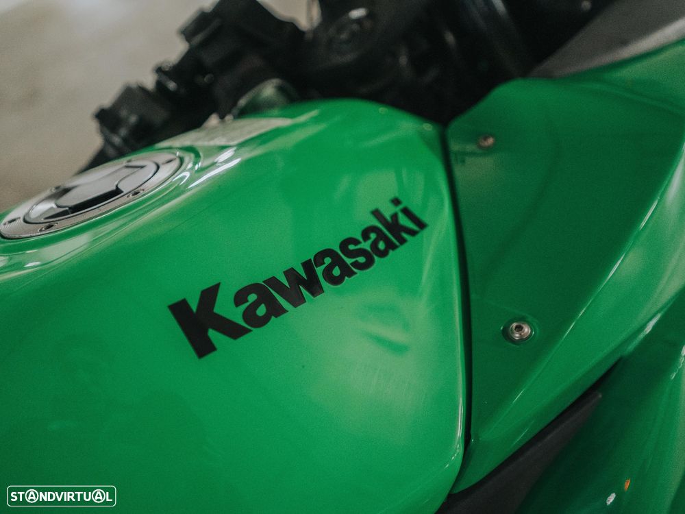 Kawasaki Ninja - 2