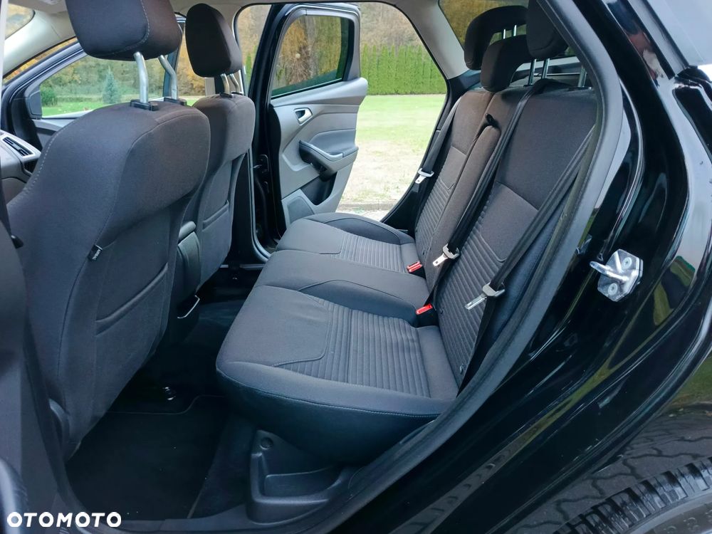 Ford Focus Turnier 1.0 EcoBoost Start-Stopp-System Business Edition - 13