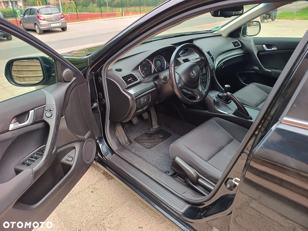 Honda Accord 2.0 Executive - 6
