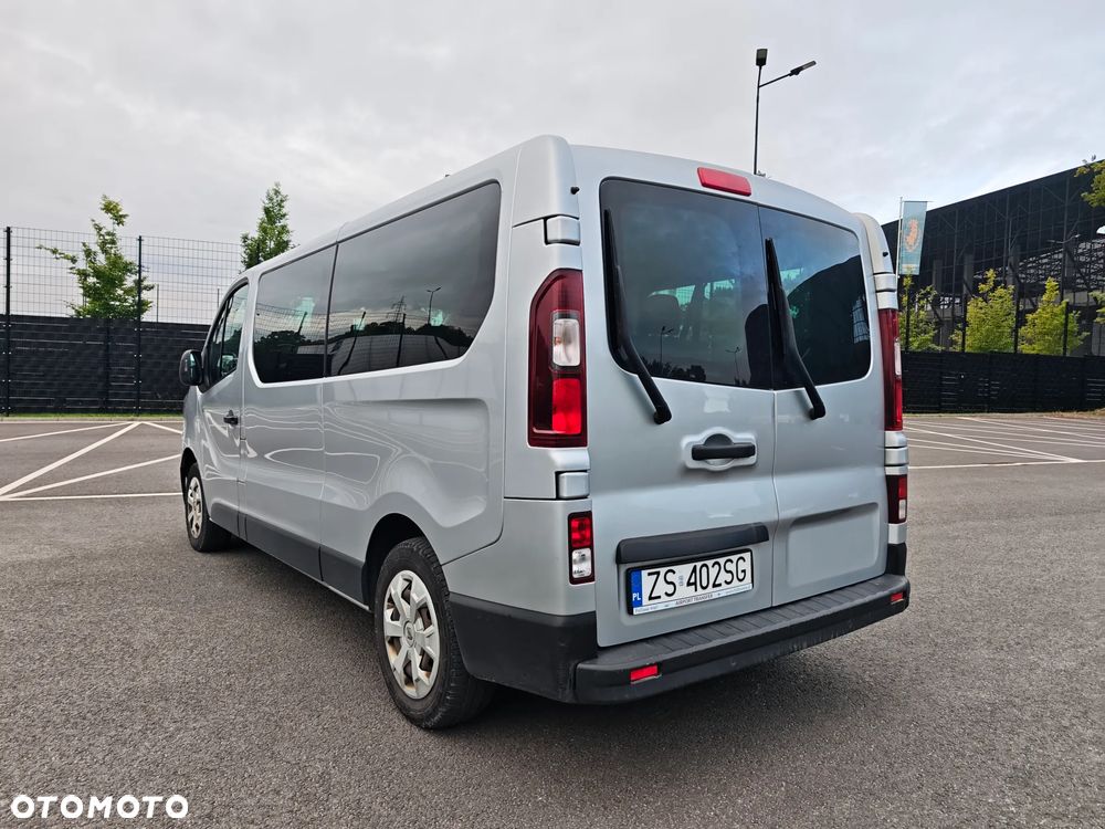 Renault Trafic 2023 photo 4