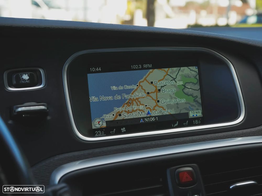 Volvo V40 2.0 D3 Summum Geartronic - 21
