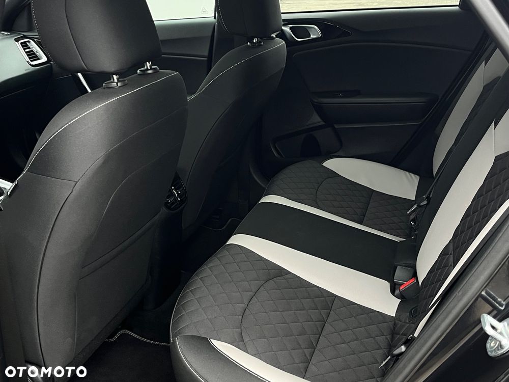 Kia ProCeed 1.5 T-GDI DCT7 OPF GT LINE - 15