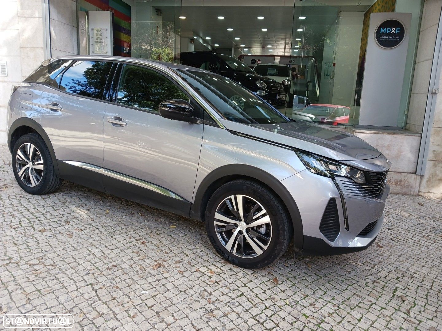 Peugeot 3008 1.5 BlueHDi Allure Pack EAT8 - 3