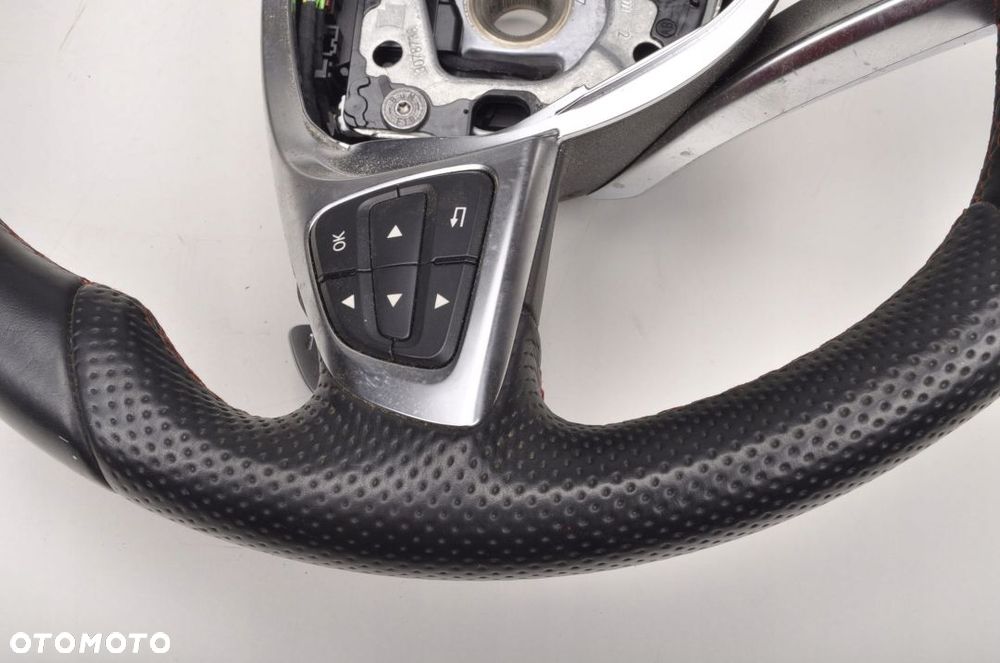 W176 KIEROWNICA MULTIFUNKCYJNA ŁOPATKI SKÓRA - 3