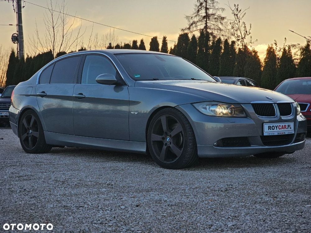 BMW Seria 3 330i - 10