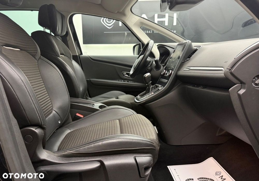 Renault Scenic Energy TCe 130 S&S Bose Edition - 17