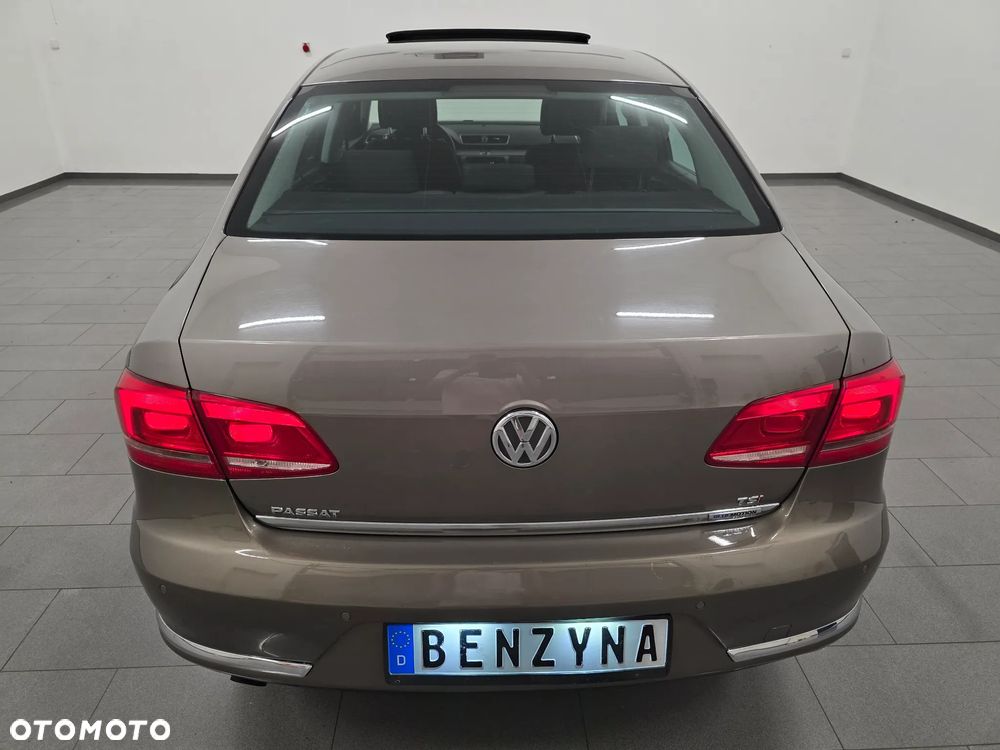 Volkswagen Passat 1.4 TSI BlueMotion Technology Comfortline - 36