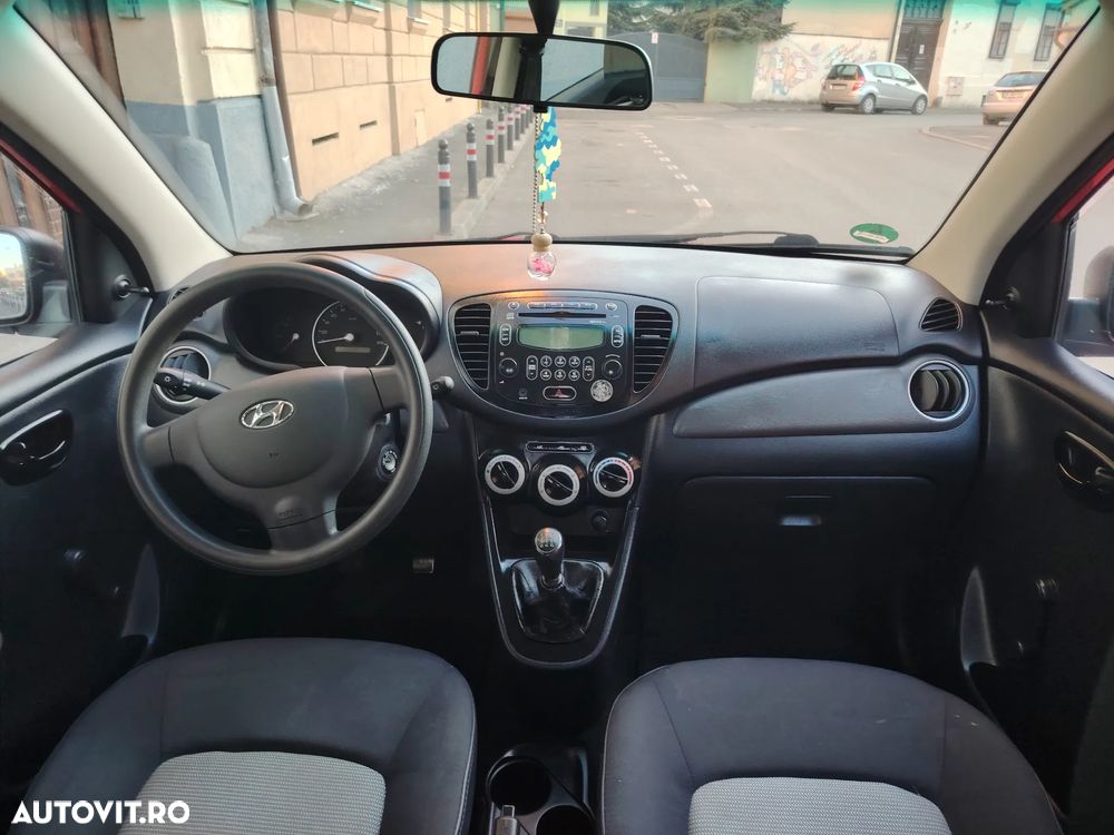 Hyundai i10 1.1 FIFA WM Edition - 7