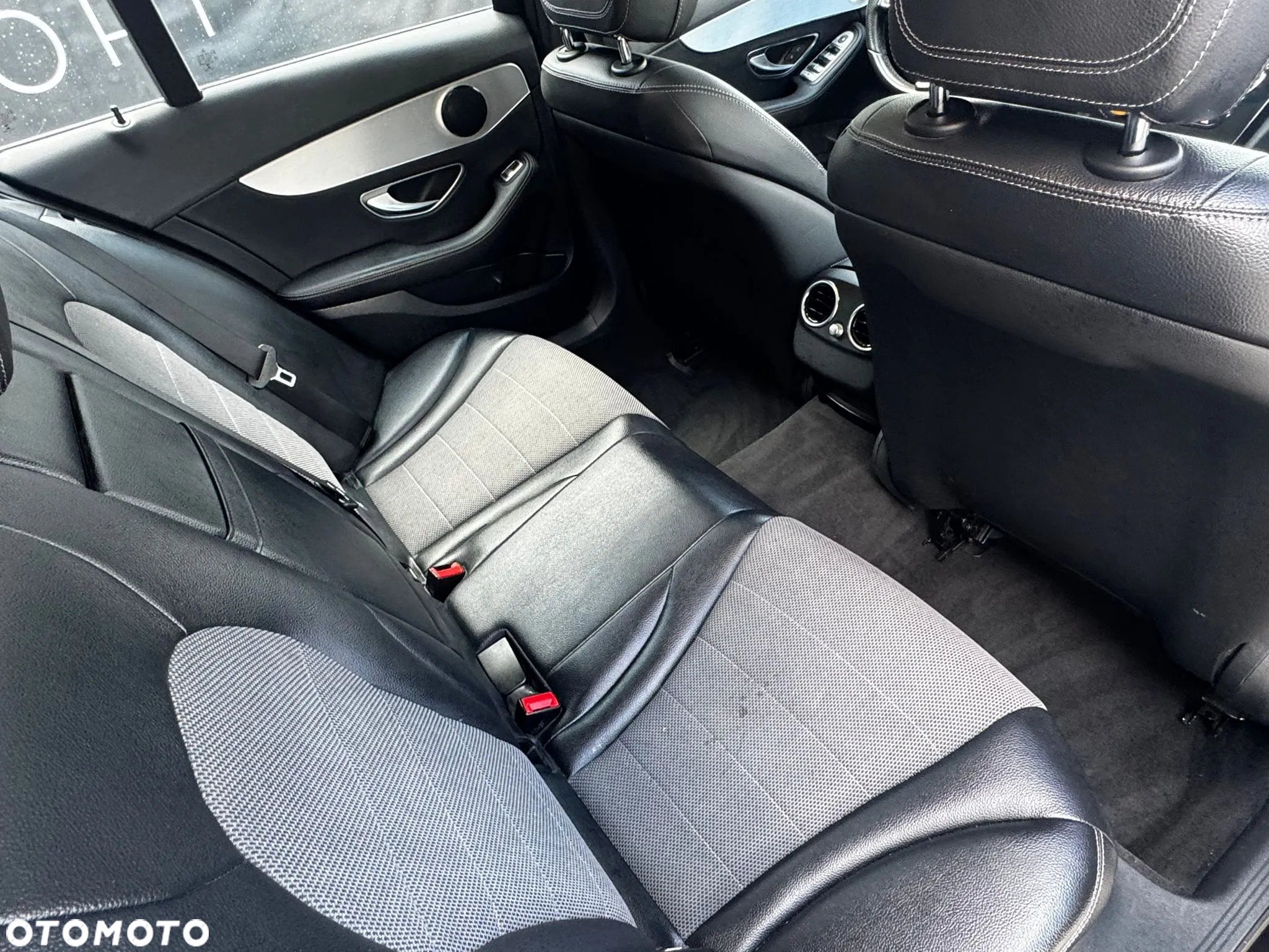 Mercedes-Benz Klasa C 220 (BlueTEC) d 7G-TRONIC Avantgarde - 15