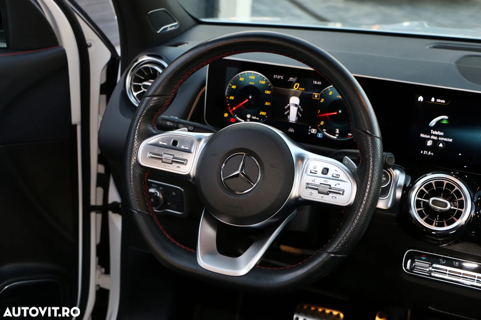 Mercedes-Benz GLB 250 4Matic 8G-DCT AMG Line Advanced Plus - 25