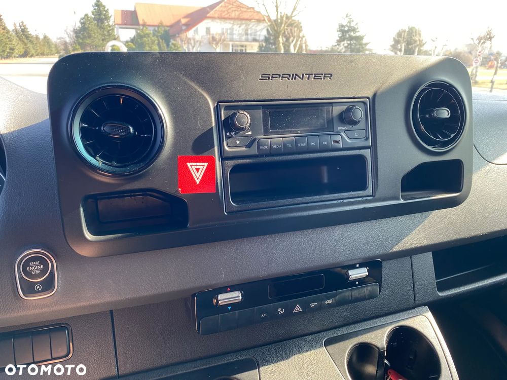 Mercedes-Benz SPRINTER 317 CDI - 22