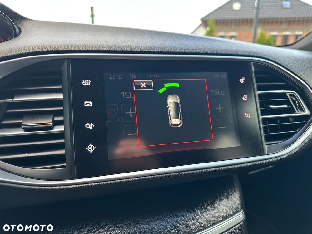 Peugeot 308 1.2 PureTech GPF GT Pack S&S - 27