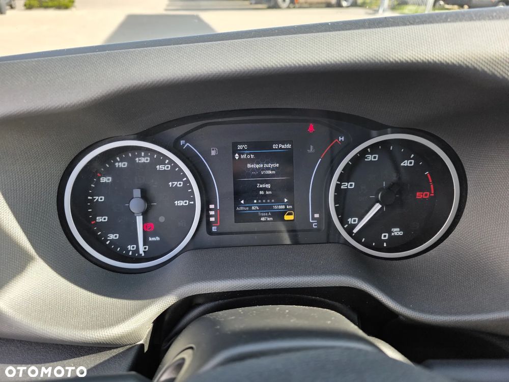 Iveco 50C18 Chłodnia 230V Izoterma 8EP Krajowy Ledy  Agregat Thermo King Xarios 350 - 8