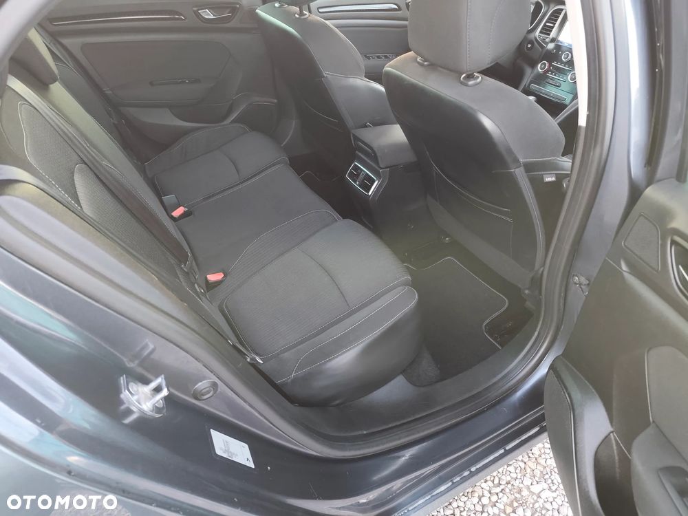 Renault Megane BLUE dCi 115 EDC INTENS - 11