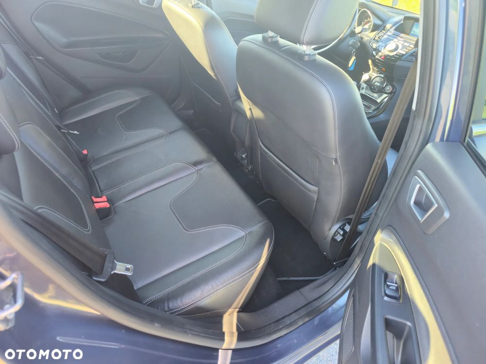 Ford Fiesta 1.6 TDCi Titanium X - 26