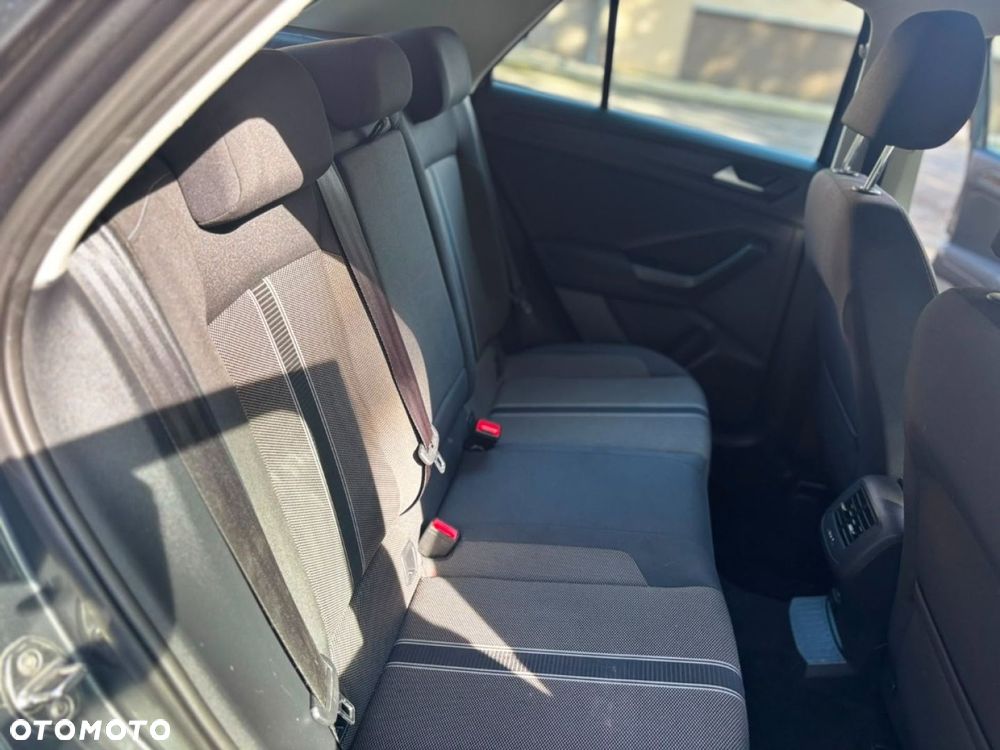 Volkswagen T-Roc 1.0 TSI - 24