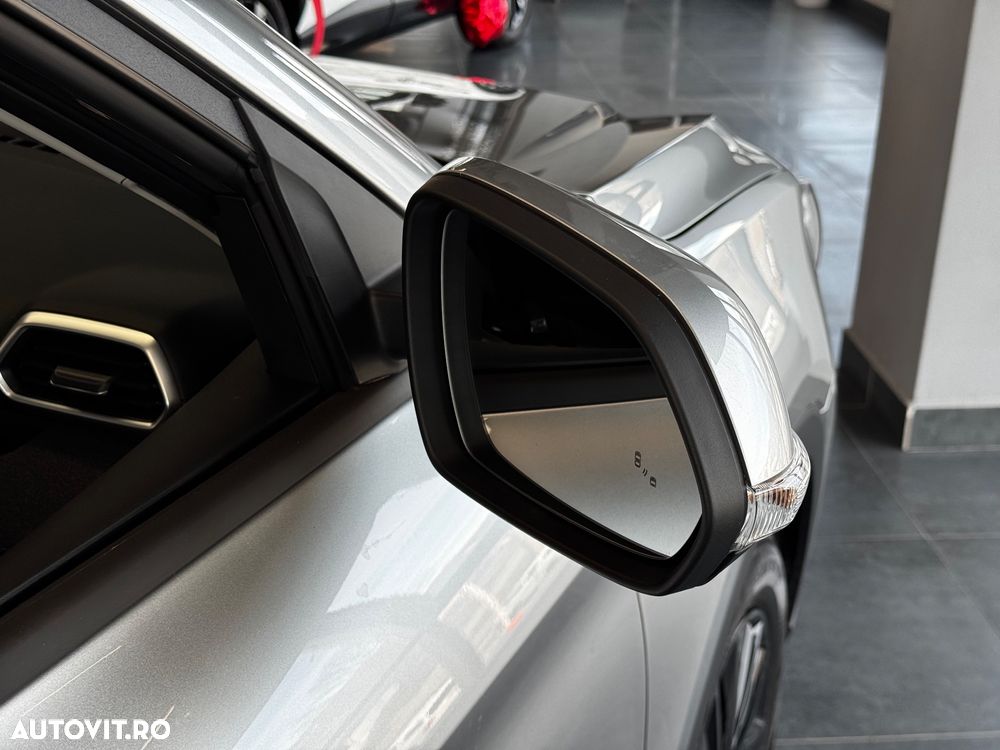 MG ZS HEV 1.5 GSI AT Explore - 5