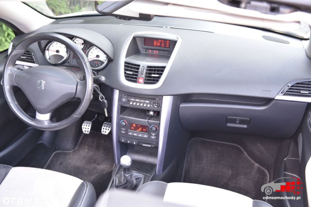 Peugeot 207 CC - 22