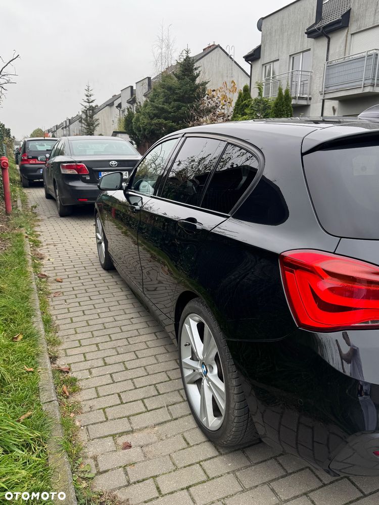 BMW Seria 1 120d M Sport - 5