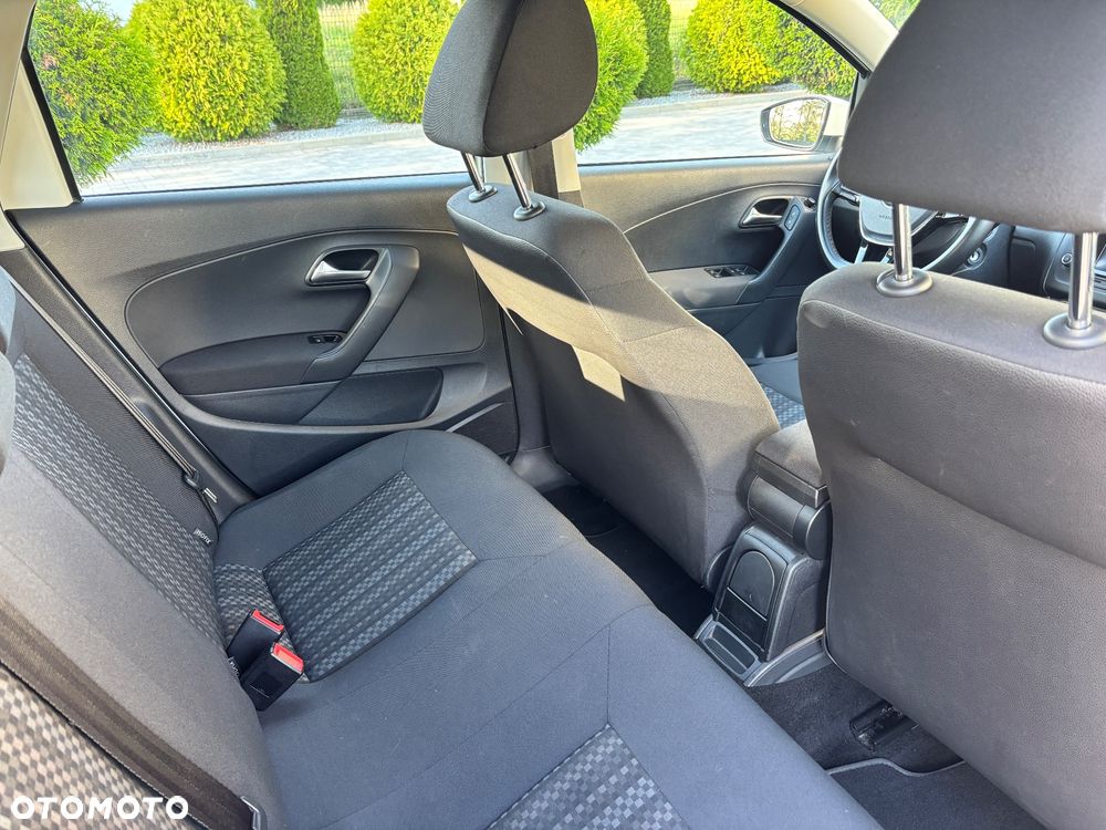 Volkswagen Polo 1.2 TSI Blue Motion Technology Life - 9