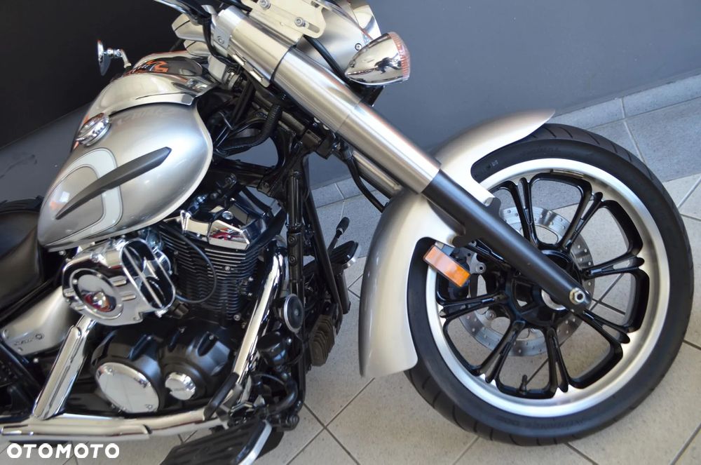 Yamaha XVS - 7