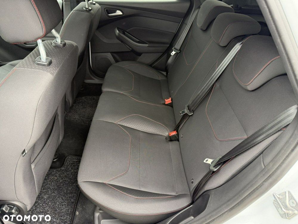 Ford Focus 1.0 EcoBoost ST-Line Black ASS - 23