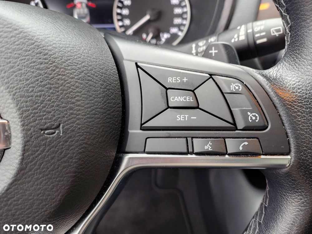 Nissan Juke 1.0 DIG-T N-Connecta DCT - 23