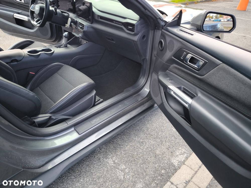 Ford Mustang 2.3 Eco Boost - 32