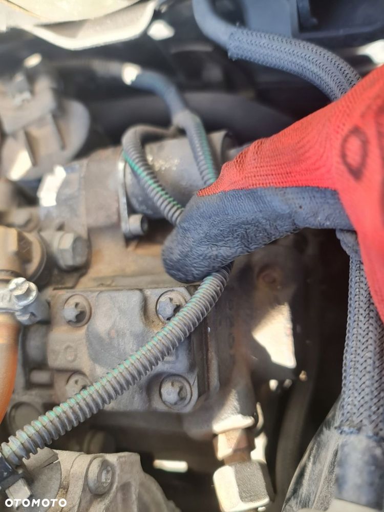 POMPA PALIWA VOLVO S40 V50 9654615580 - 1