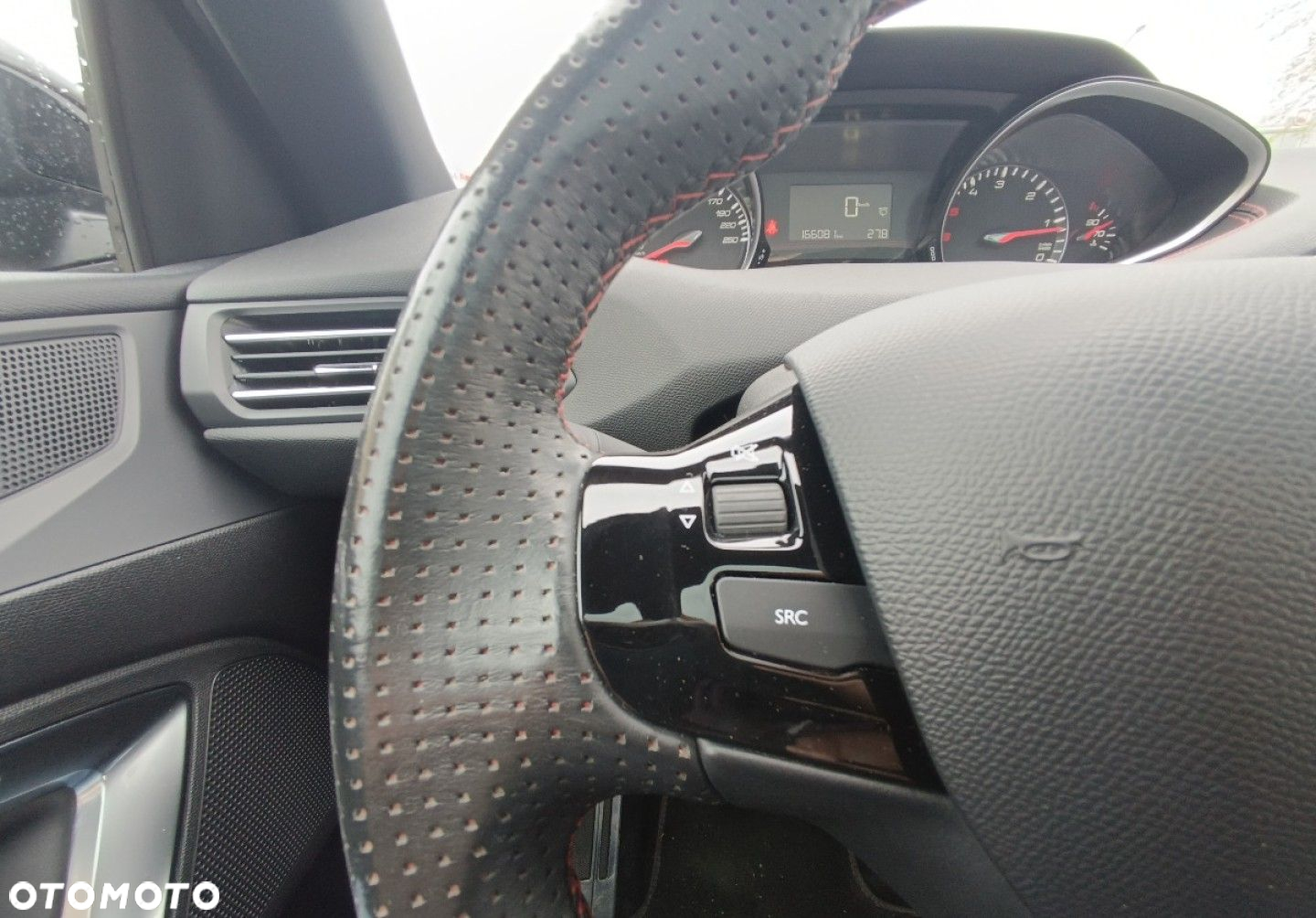 Peugeot 308 - 35