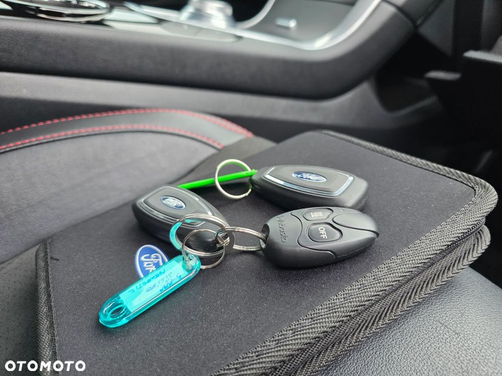 Ford S-Max 2.0 EcoBlue ST-LINE - 34