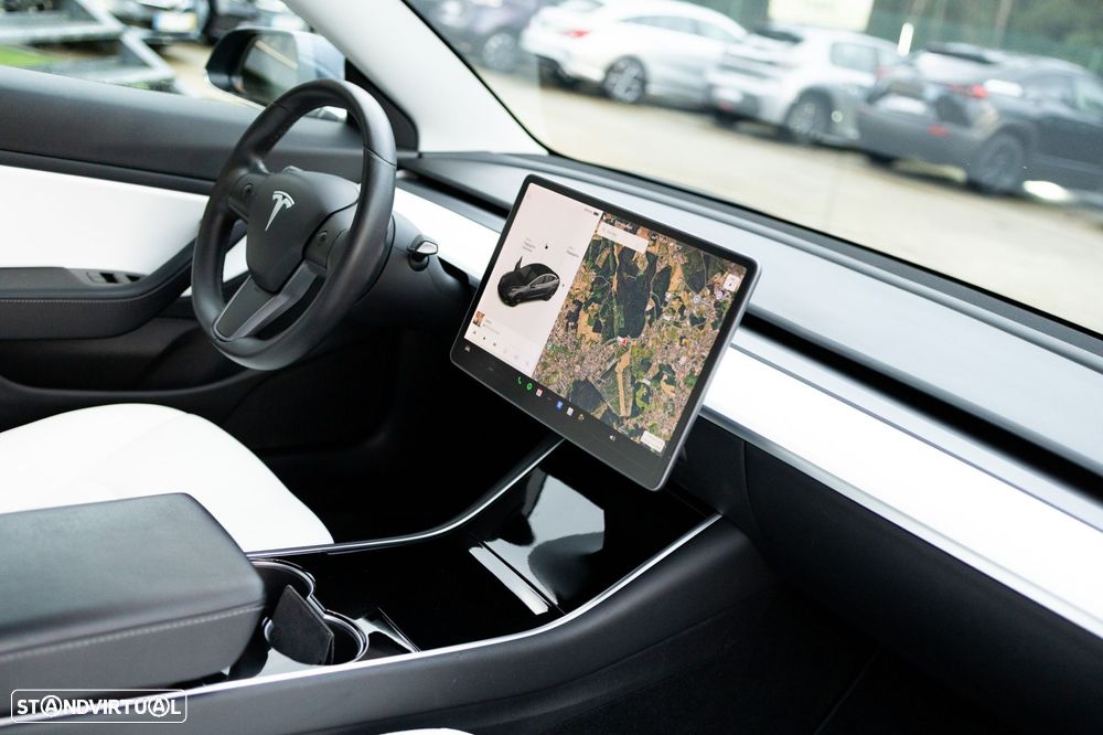 Tesla Model 3 Long-Range Dual Motor AWD - 2