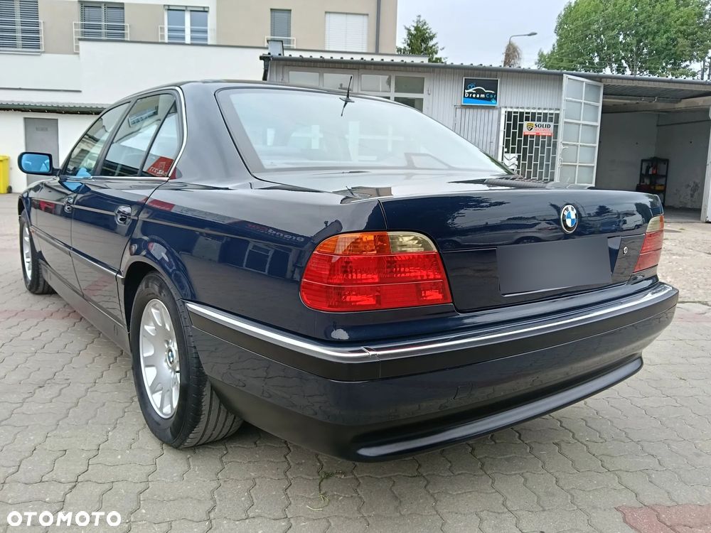 BMW Seria 7 - 9