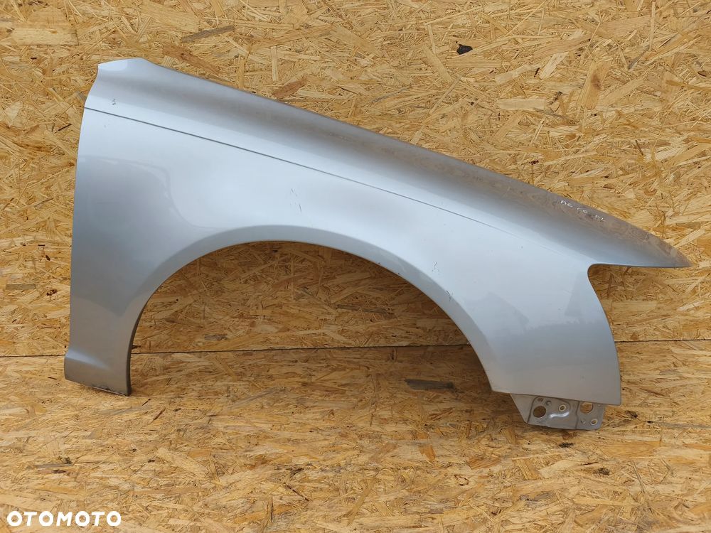 Audi A6 C6 Lift 08-11r błotnik prawy przód przedni - 1