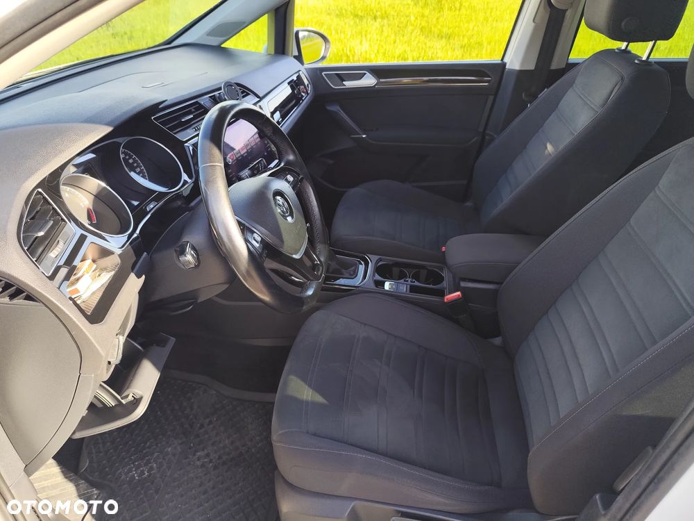 Volkswagen Touran 2.0 TDI SCR (BlueMotion Technology) DSG Highline - 36