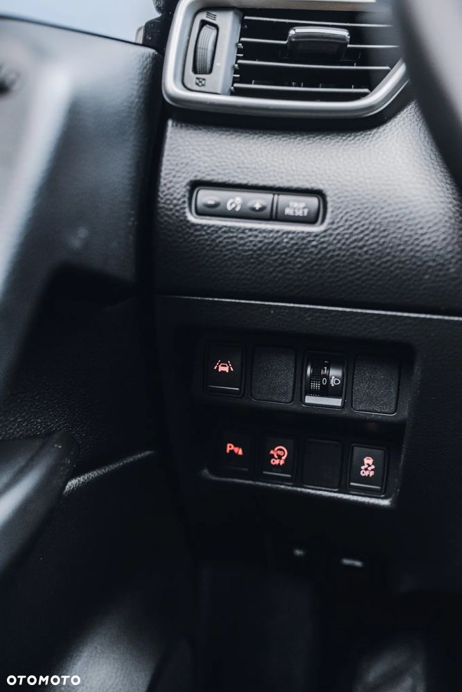 Nissan Qashqai 1.6 DIG-T 360 - 29