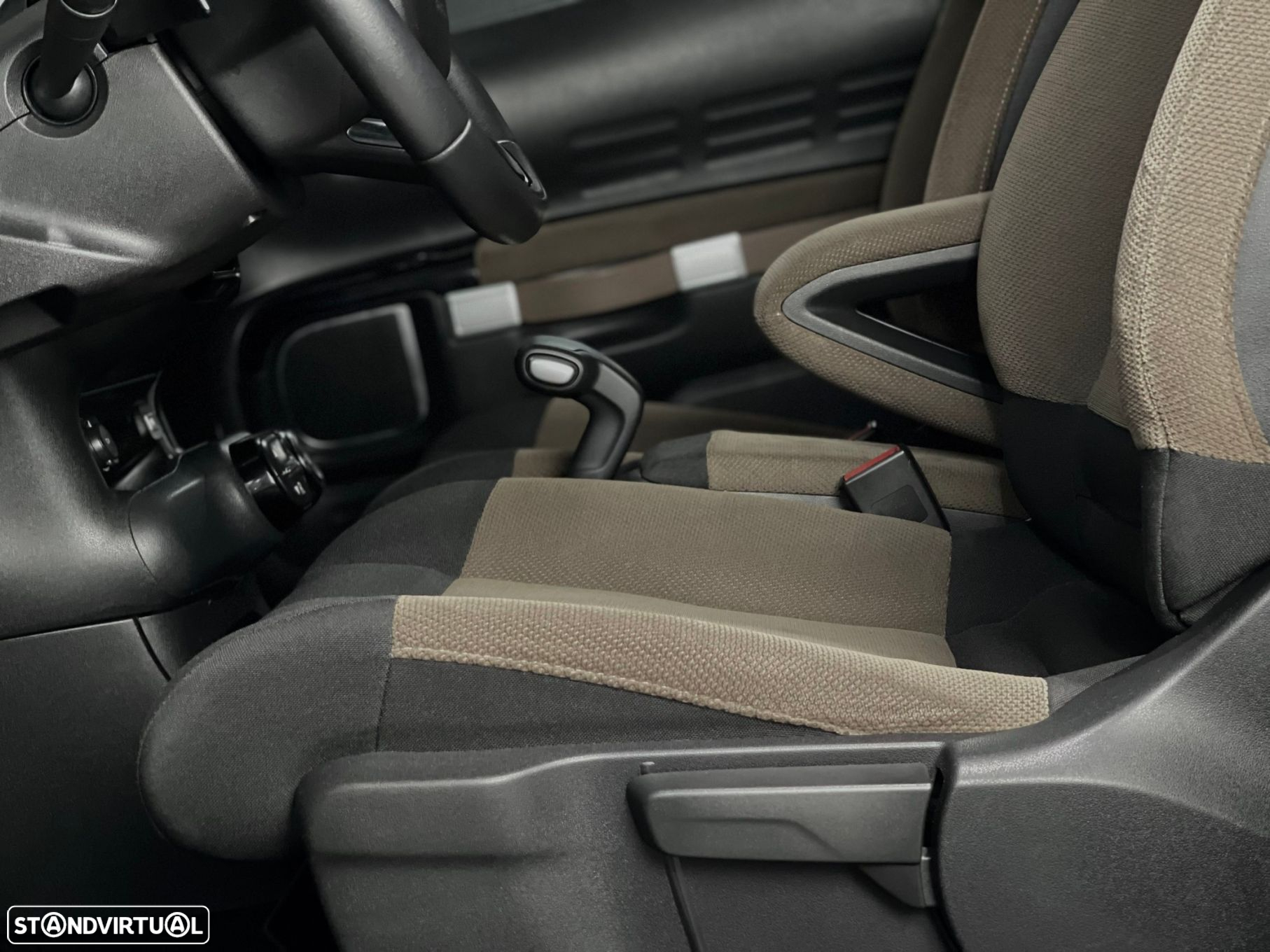 Citroën C4 Cactus 1.6 e-HDi Shine Ed.Urban ETG6 - 7